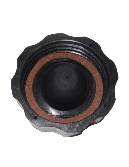 3824035200 - Kubota Tapón Depósito Combustible M1-80, M1-90, M1-100, M1-110 DT 3824035200 - Kubota Tapón Depósito Combustible M1-80, M1-90, M1-100, M1-110 DT
