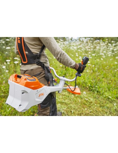 Desbrozadora Stihl FSA 135 Matorrales...